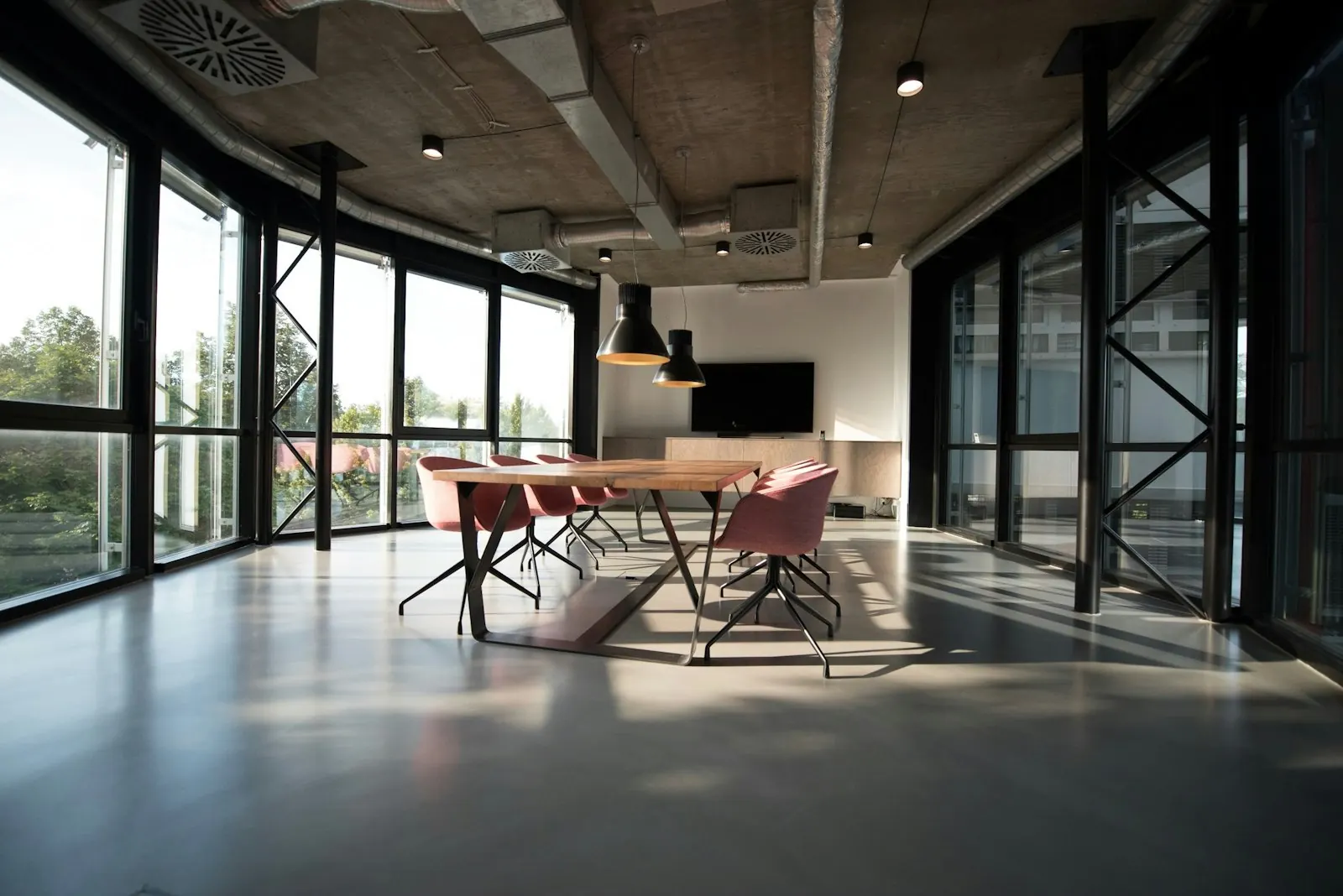 Bright meeting room for coordination sessions